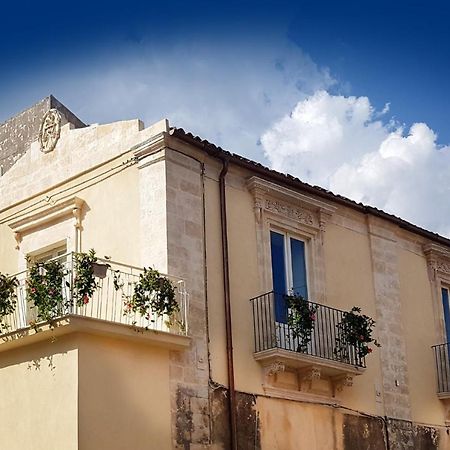 Casa Dei Giurati Palazzolo Acreide Exterior foto