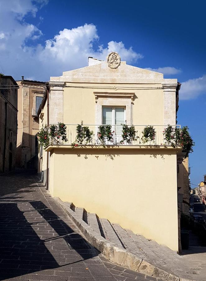 Casa Dei Giurati Palazzolo Acreide Exterior foto